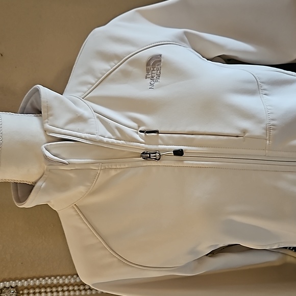The North Face Zip Up Jacket Size Medium - Picture 2 of 5